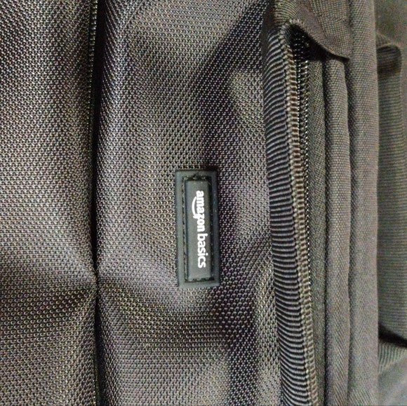 Amazon basic laptop case soft - Picture 3 of 4